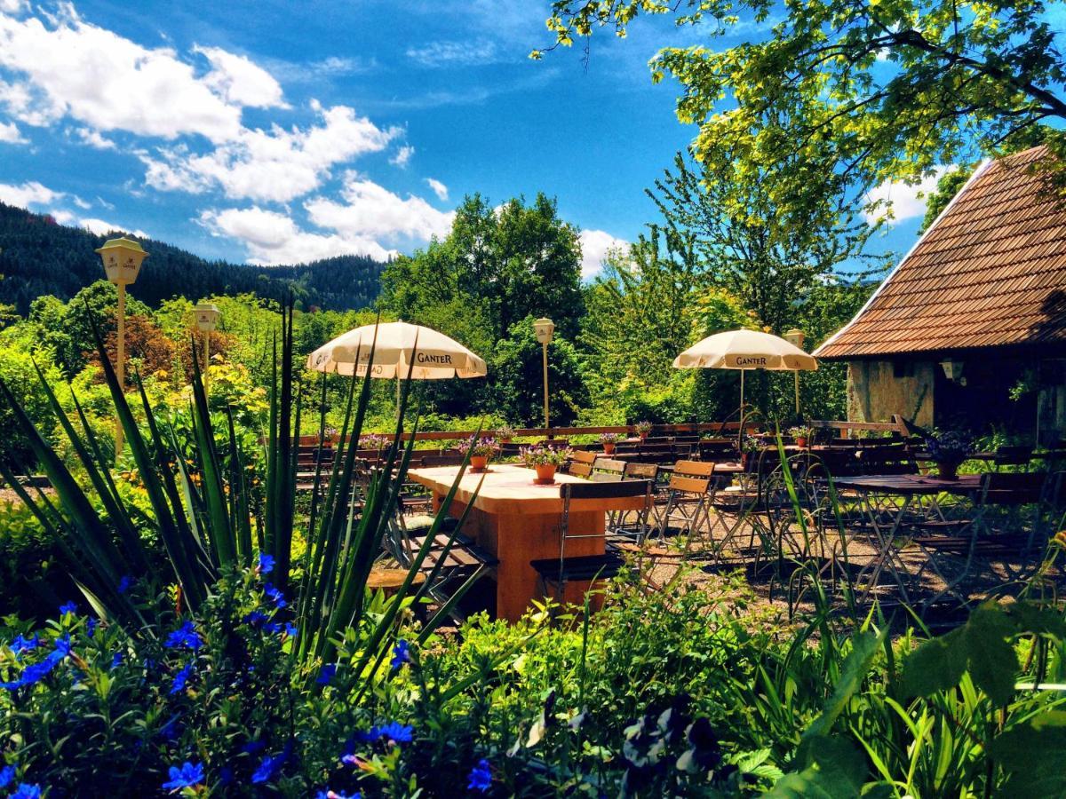 Gasthaus Birke Hotell Kirchzarten Exteriör bild